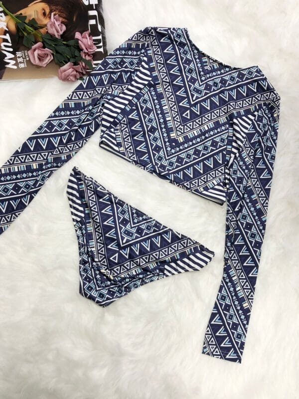 Azure Geometric Long-Sleeve Set - Image 18