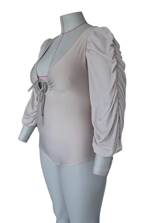 Raven's Wing Ruched Sleeve Swimsuit - Image 12