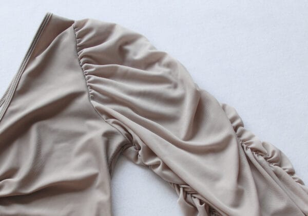 Raven's Wing Ruched Sleeve Swimsuit - Image 15