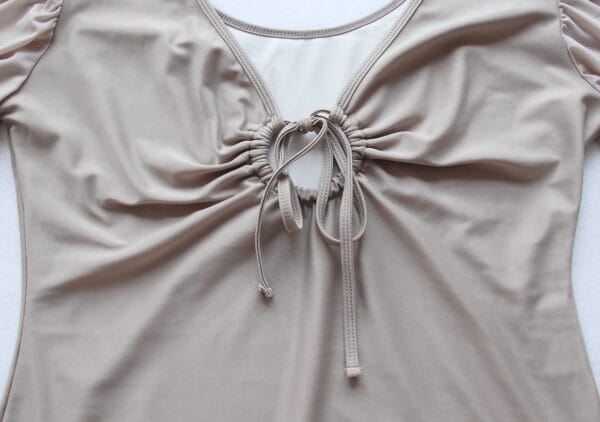 Raven's Wing Ruched Sleeve Swimsuit - Image 16