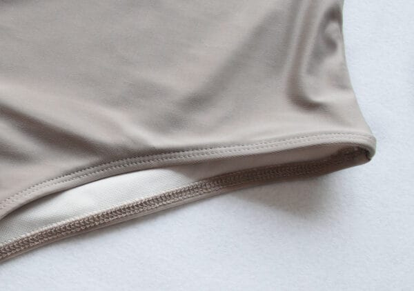 Raven's Wing Ruched Sleeve Swimsuit - Image 19