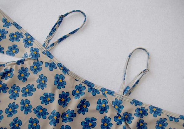 Seaside Daisy Ruffle Swimsuit - Image 11